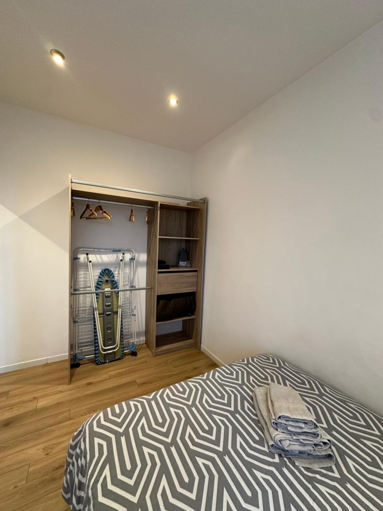 # Le 8 # Joli Petit F2 Tout Equipe, Mulhouse Centre Exteriér fotografie
